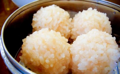 ��Ѫ��ʲô�� Ů�˾��ڲ�Ѫ���ʳ��