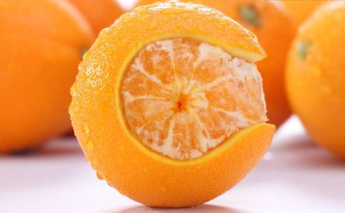 ���Ӹ���ά����C �������μ�6�����