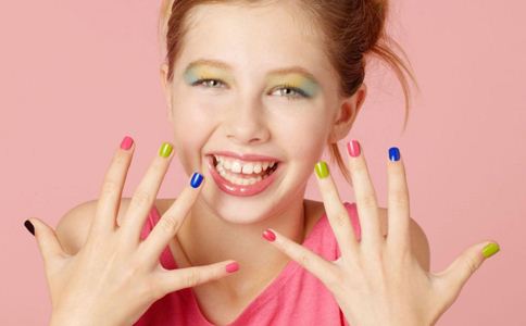 ��Ů������Ŀ�ֳ�˺ȹʪ�����±�¶ Ů�ǳ�λ˲��