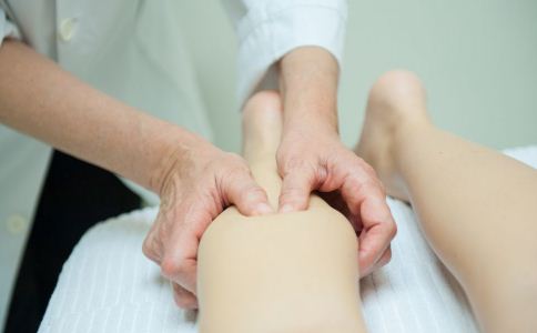 Ů����ο�˥�� ����˥�ϵ�ǰ��