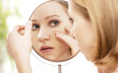 Ů����ο�˥�� ����˥�ϵ�ǰ��