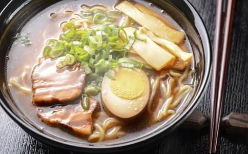 ����13�ֲ�����ʳϰ�� ���İ�֢������