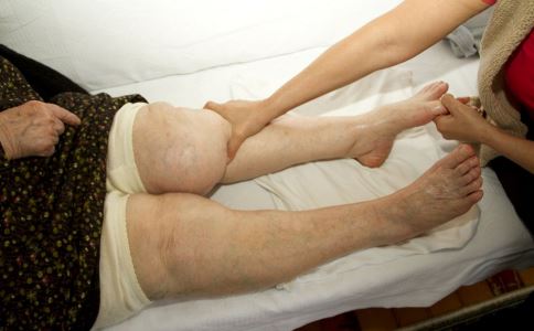 �и���Ѫ֬��ô�� ������ʳ�ܹؼ�