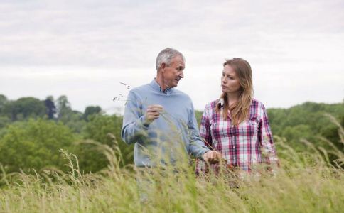 老人如何预防骨折 注意5个生活细节