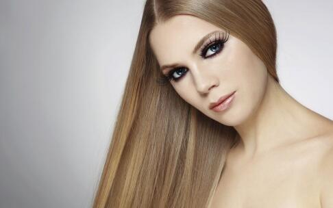 �ع��׶ذ��˹ھ�������ģŮ��Ī����Ƭ