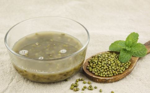 �ļ����Ƚ�������ʳ��