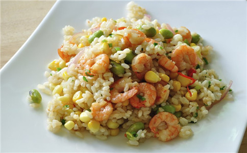 С����ʳ��ʲô ����������ʳ��