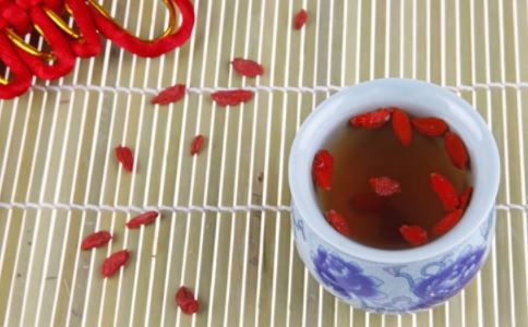 ������α�������˺� ����5����ˮ