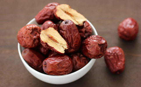 Ů�ԺȺ���ˮ�кô� 10���˲��ܳԺ���