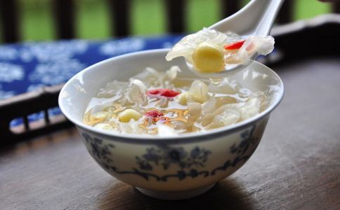 Ů����Ѫ�������̲���ȫ