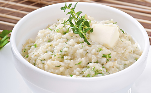 ��θ�ࣺɽҩ��Ҷ�����������