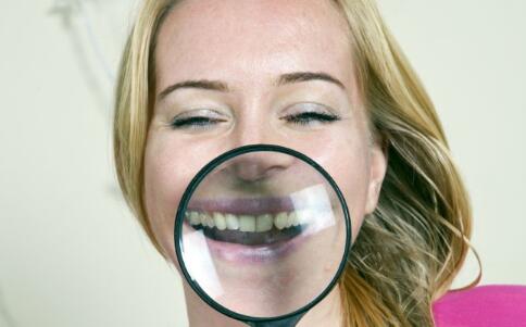 黄牙预示哪些亚健康