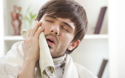 θ��ᵼ�±��� �ڳ���ʹ�������赲