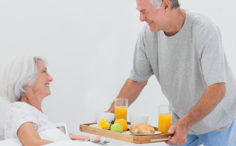 �����˸��׹������� ���򲡳�ʲô���ø�