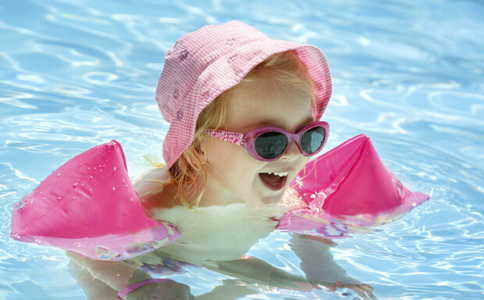 夏季游泳好处多 10个注意事项不能忘