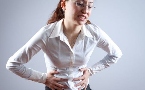 ��4�������ж��¾��Ƿ�����