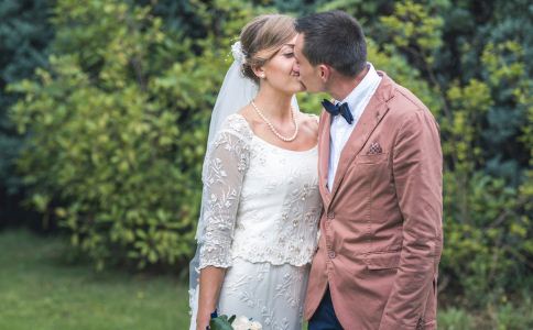 Ԭ��͸��װ����󽹵� 2011����������˲��