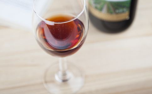 ���� Ů�Ի���ǰ����ʳע��