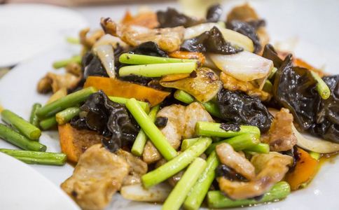 ����ľ�����Բ��ò� ����ľ����6������