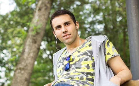 出现阳痿怎么办 可这样来按摩