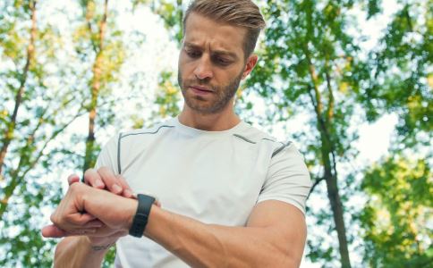 出现阳痿怎么办 可这样来按摩