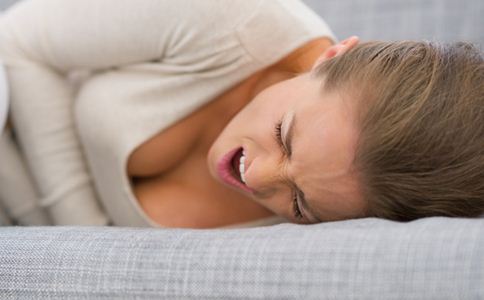 Ů�Ը����ڵı��� 4����Ů�˶ȹ�������