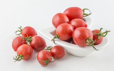 10����������θ��ʳ��