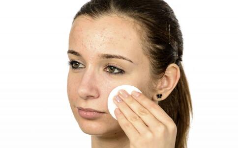 ������ô�ÿ��Ը��ߺ�ɫ��