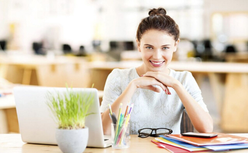 �ϰ�����α������� ��֪4��С��ʶ