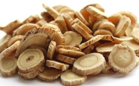 黄芪泡水喝的功效与禁忌