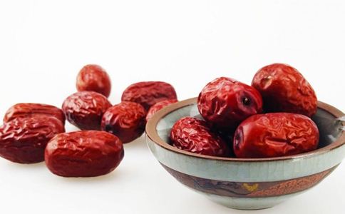 Ů�Բ�Ѫ�����������Ȼʳ��