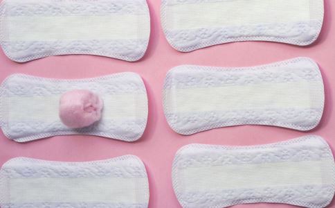 �¾���������Ϊʲô���к�ɫ������