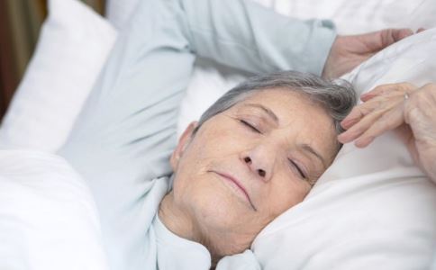 ������ʳ��ԣ����ڣ��ٳԣ����ף�