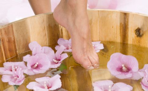 ��ҽ�������Ů�˵���С�������