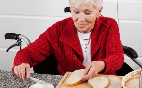 �׷���ţ��������Ѫ�ǿ���