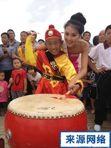 2012世界小姐总决赛于文霞美艳摘冠 海量私房照曝光(图)