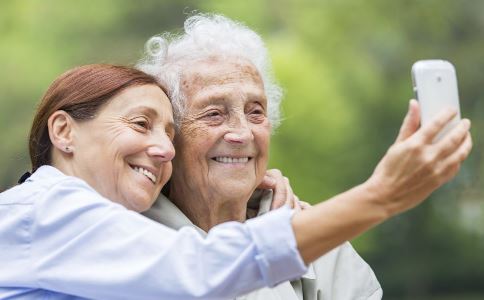 注意2个要点能预防老人抑郁症