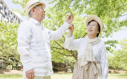 ��ǿ���򲡻���Ѫ�ǹ����ô���