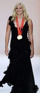 �̵��׶ذ���֮��Ů�˶�Ա(��ͼ)