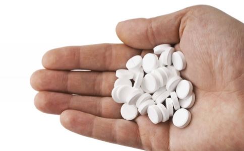 不是只有老人小孩要补钙 中青年人也需要