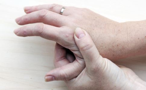 ����Ҫ���� �ļ����ƶ�����7������