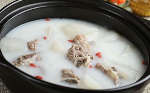 ���º��ʲô�������أ�