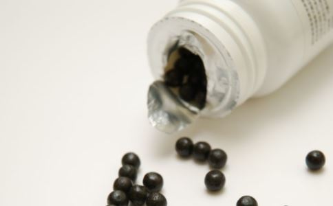 �ڼ��׷��費��Ů������ҩ