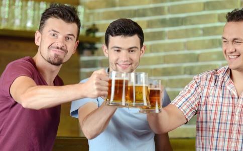 �¹�ϣ�ϰֳ������Ʋ����Ѫ����ͷ�Ȳճ��Σ���ͼ��