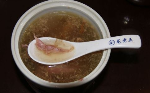 �������Ժ���ĸ������