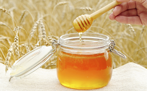 蜂蜜水不可乱喝 喝法有讲究