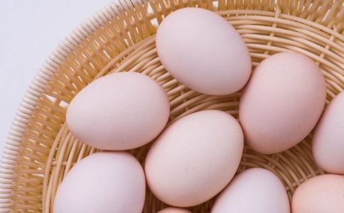 你的宝宝还在吃皮蛋吗?小心影响到大脑发育