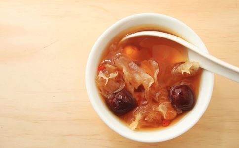 ����Ů���б�����Ȩ�� ��Щʳ�Ʒ���������