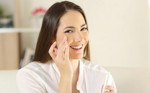 Ů����Ѫ������ߴ���� ʳ�ƶ����Щ�߹�