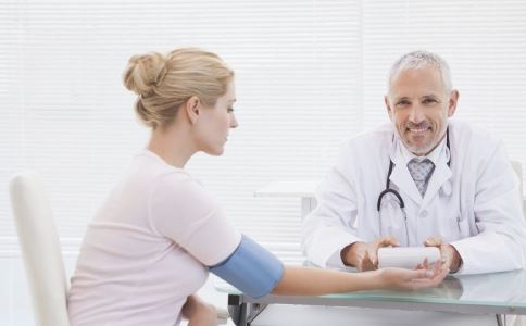 �Ĵ����ؿ�������Ѫѹ